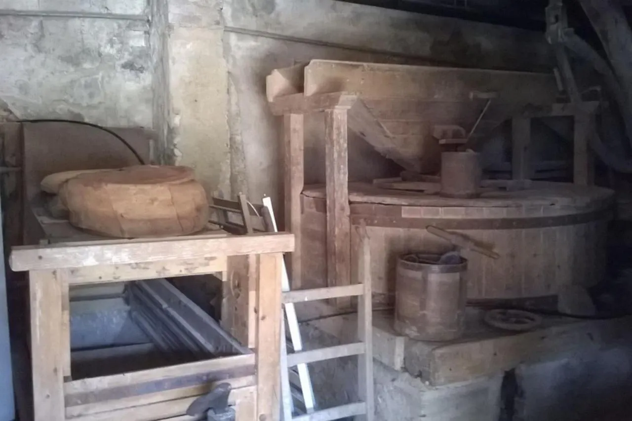 Lägenhet Loft Dans Moulin, Atypique Hotell Andillac Frankrike